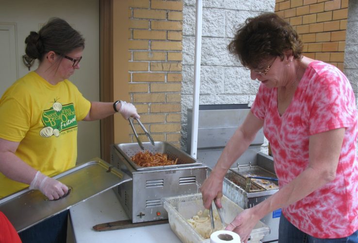 St. Marys Onion Festival News, Sports, Jobs Marietta Times